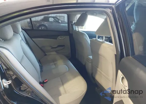 2015 Honda Civic Lx z USA, uszkodzony, nr VIN 19XFB2F56FE029909